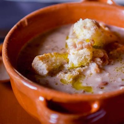  La Saporita Zuppa di Pane Strapazzata con Un Brivido di Spezie!